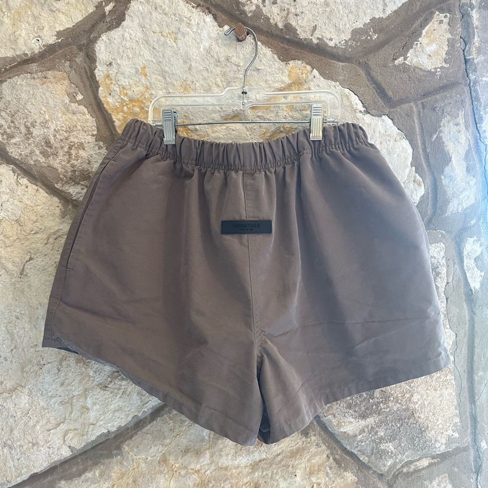 Fear of God Essentials Dock Shorts Men’s Small FOG - Picture 3 of 6